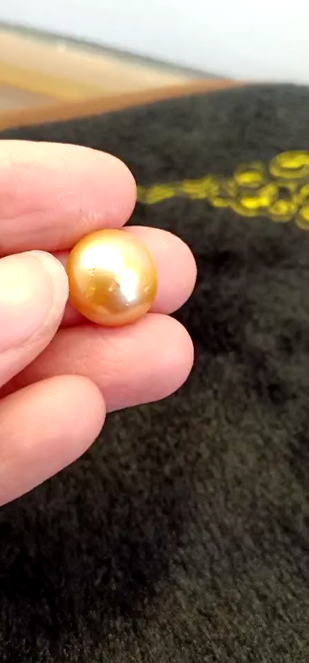 珍珠如何形成的？珍珠有核的好还是无核的好啊？(图1)