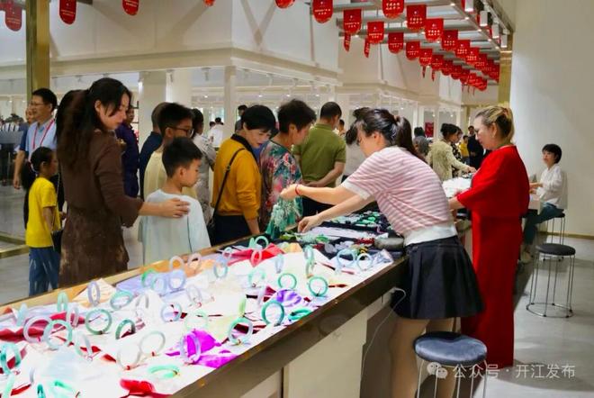 扛起西部珍珠产业发展大旗四川开江剑指百亿级产业目标(图3)