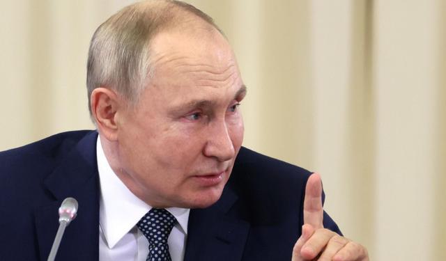 美媒拿到消息：004核航母动工全面压过福特级？国防部1句话概括(图2)