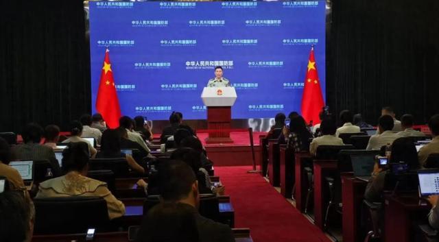 美媒拿到消息：004核航母动工全面压过福特级？国防部1句话概括(图4)