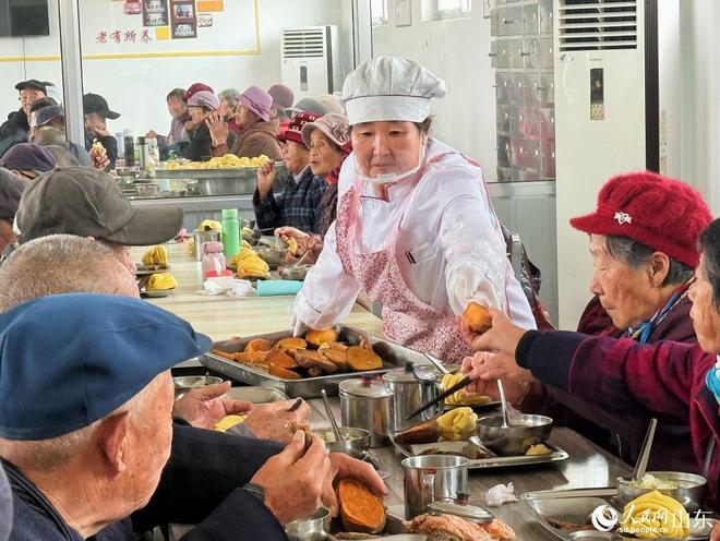 山东烟台:金山银海庄园焕彩(图3)
