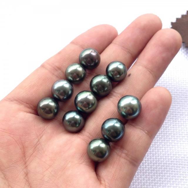 中东武则天莫扎：18岁嫁仇人之子如今手握整个国家的命运(图1)